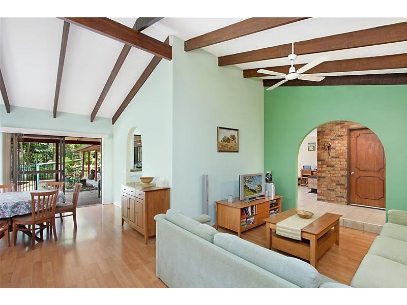 20 Coorabin Court, Tallebudgera QLD 4228