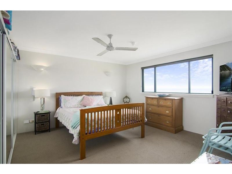 71/955 Gold Coast Highway, Palm Beach QLD 4221