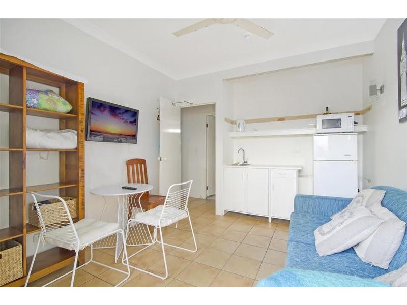 71/955 Gold Coast Highway, Palm Beach QLD 4221