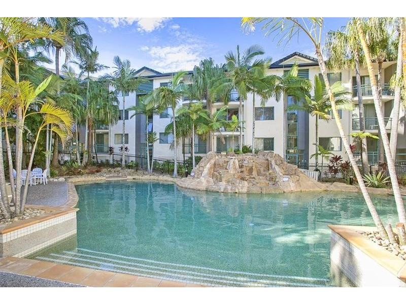 71/955 Gold Coast Highway, Palm Beach QLD 4221