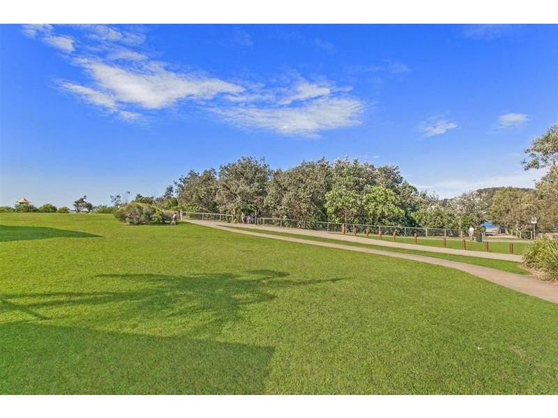 71/955 Gold Coast Highway, Palm Beach QLD 4221