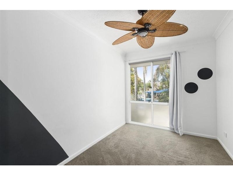 9/2-10 Coolgardie Street, Elanora QLD 4221