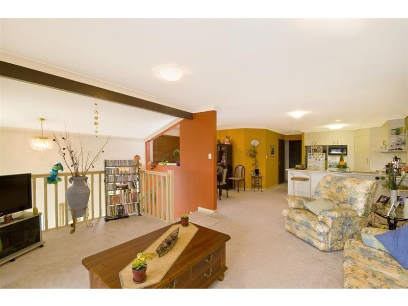 1/16 Carilla Place, Elanora QLD 4221