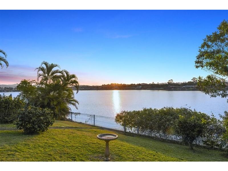 21 Ironbark Street, Elanora QLD 4221