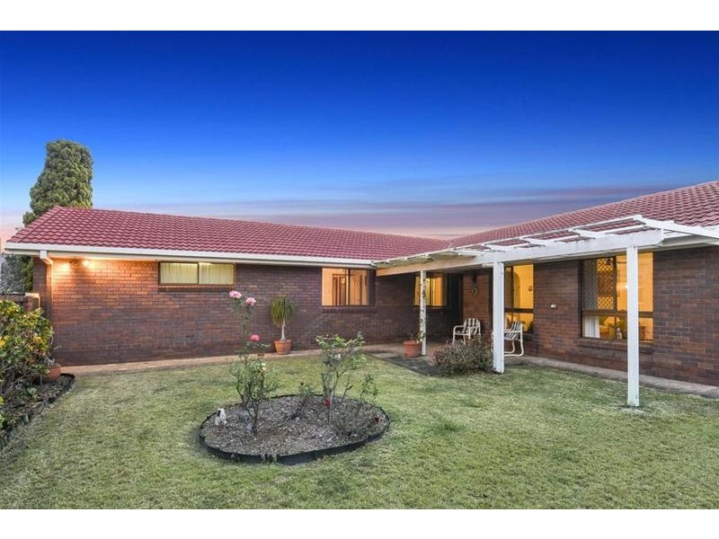 21 Ironbark Street, Elanora QLD 4221