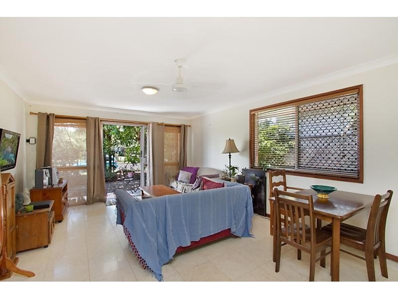 1/46 Twenty Fourth Avenue, Palm Beach QLD 4221