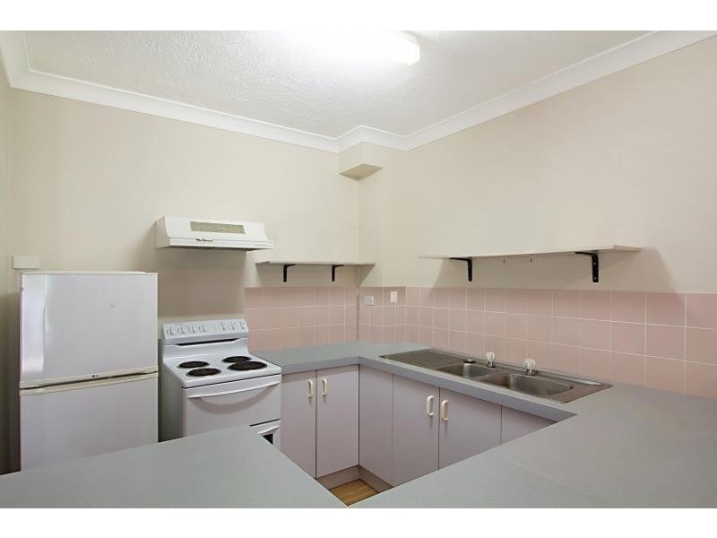 6/14 Mawarra Street, Palm Beach QLD 4221