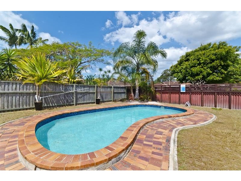 3 Ling Place, Palm Beach QLD 4221