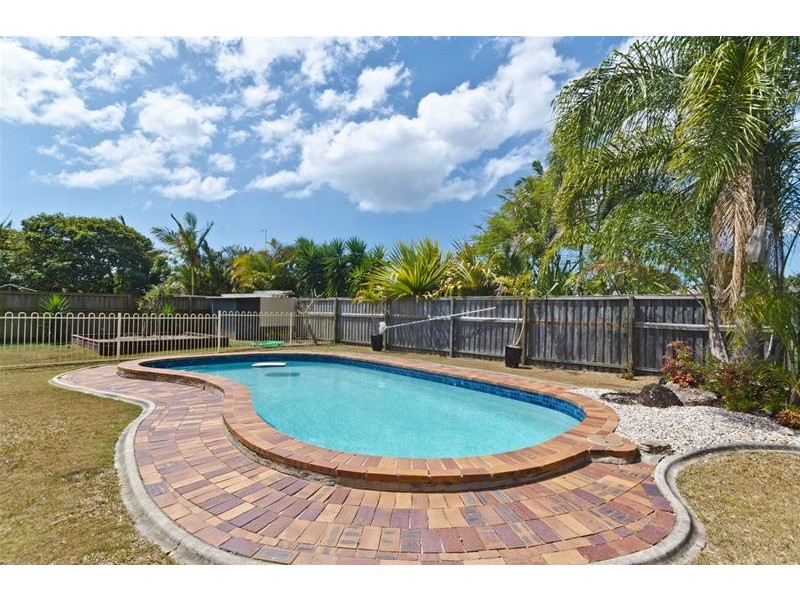 3 Ling Place, Palm Beach QLD 4221