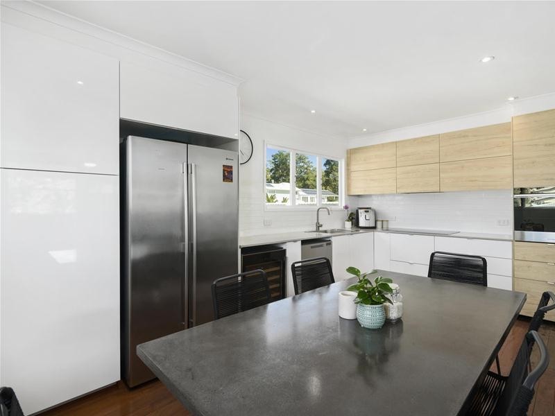 21 Elizabeth Street, Currumbin Waters QLD 4223