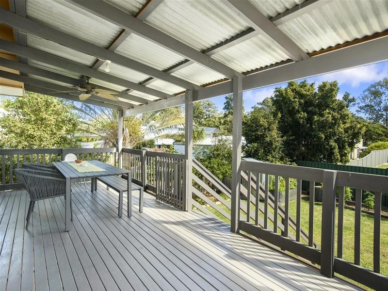 21 Elizabeth Street, Currumbin Waters QLD 4223