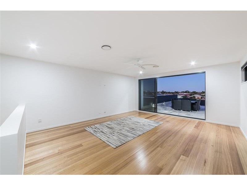 2/9 Diplacus Drive, Palm Beach QLD 4221