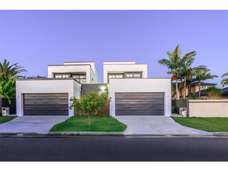 2/9 Diplacus Drive, Palm Beach QLD 4221