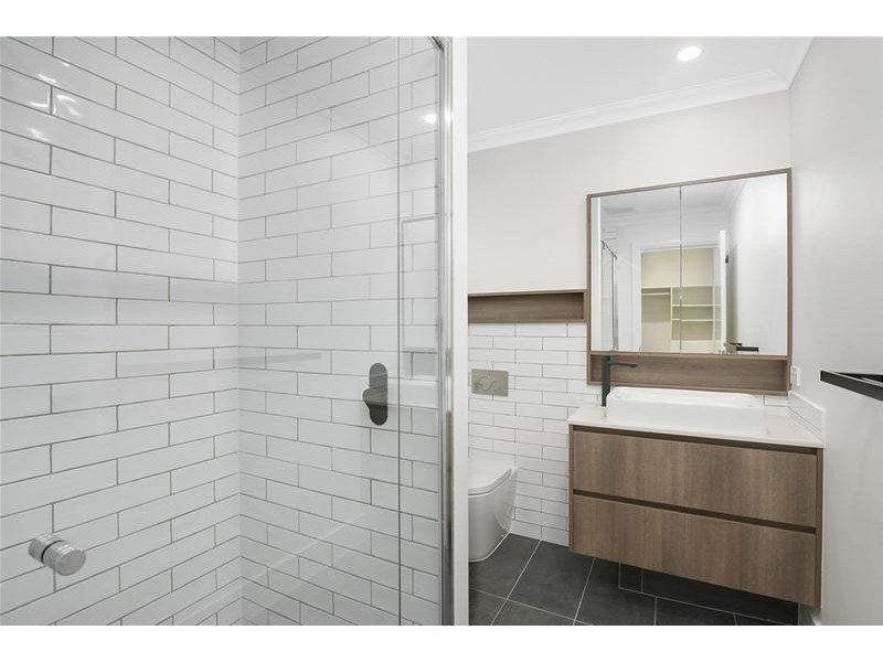 1 & 2/20 Thirteenth Avenue, Palm Beach QLD 4221