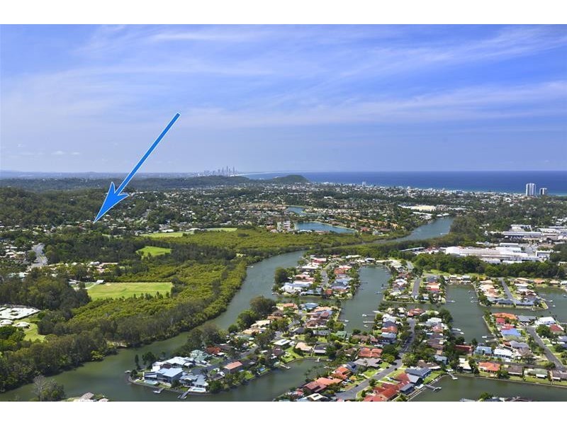 2 Calver Court, Currumbin Waters QLD 4223