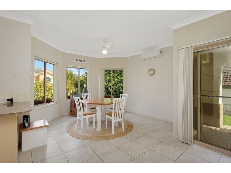 4 Kodiak Drive, Varsity Lakes QLD 4227