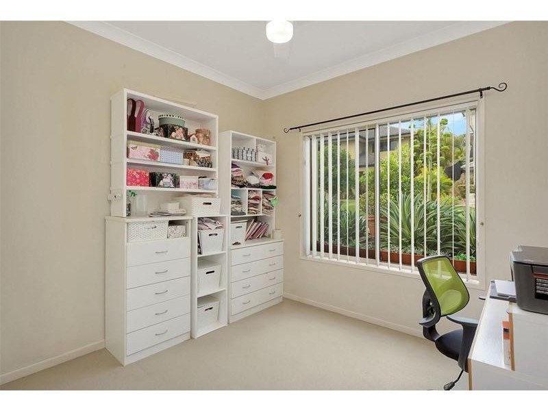 4 Kodiak Drive, Varsity Lakes QLD 4227