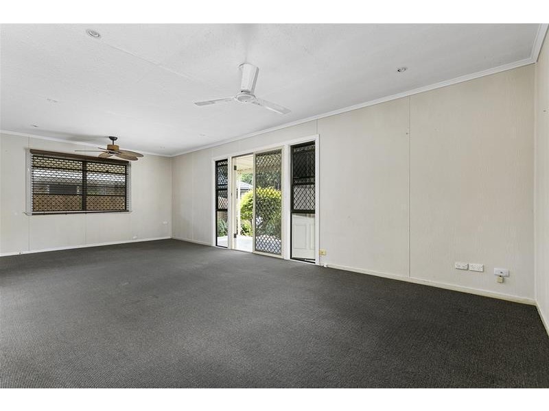 17 Cuba Avenue, Palm Beach QLD 4221