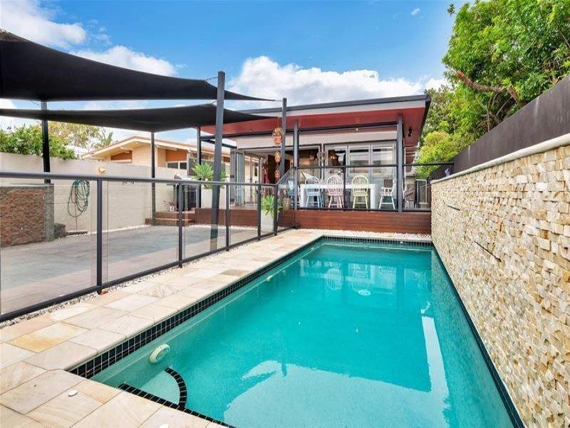 388 Cypress Terrace North, Palm Beach QLD 4221