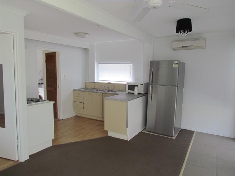 4 Mainsail Street, Currumbin Waters QLD 4223