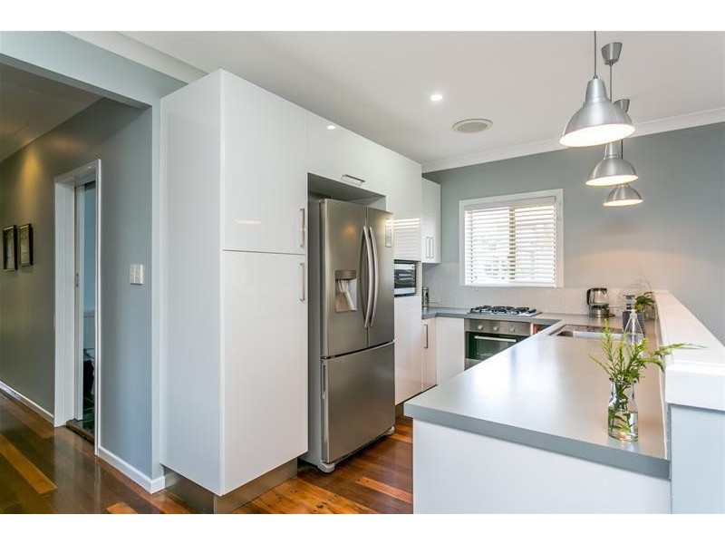 2/28 Twenty Seventh Avenue, Palm Beach QLD 4221