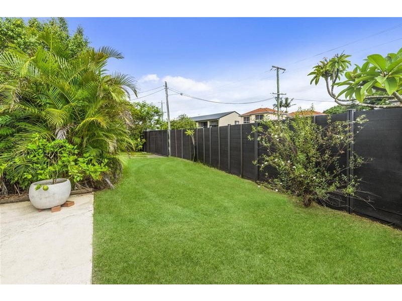 59 Tallebudgera Drive, Palm Beach QLD 4221