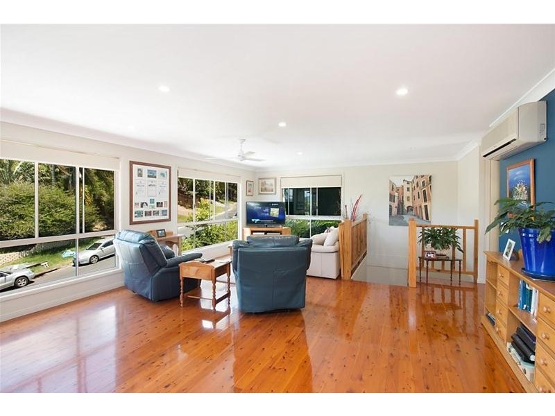 15 Heartwood Avenue, Elanora QLD 4221