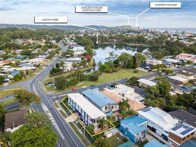 2/7 Tahiti Avenue, Palm Beach QLD 4221