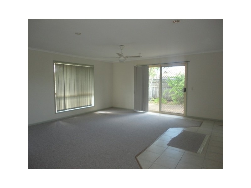 1/17 Carstens Court, Currumbin Waters QLD 4223