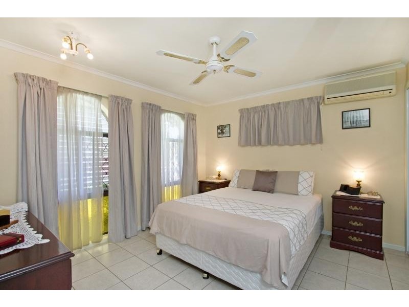 3 Cedar Court, Palm Beach QLD 4221