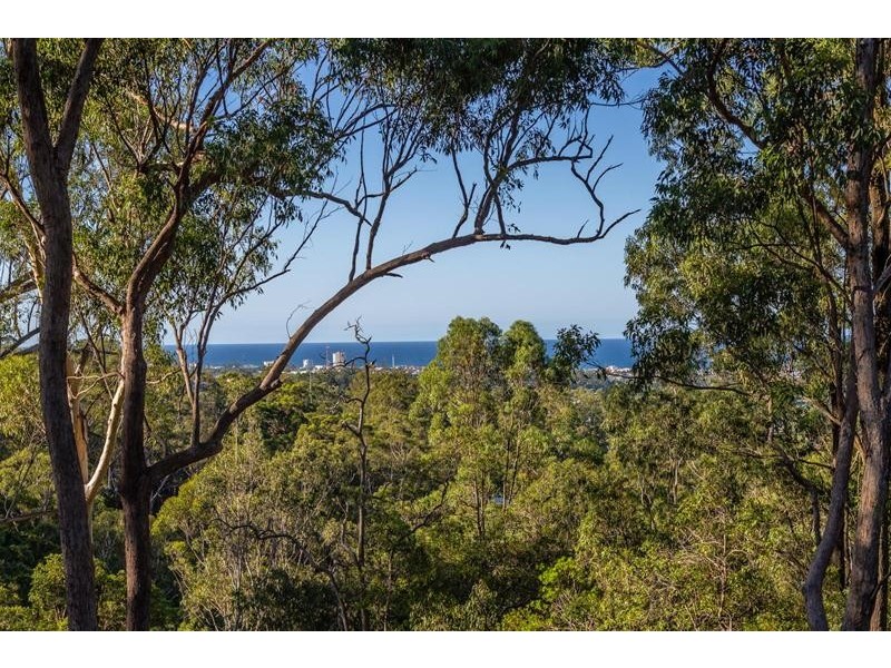 32 Simpsons Road, Currumbin Waters QLD 4223