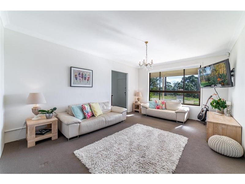 32 Simpsons Road, Currumbin Waters QLD 4223