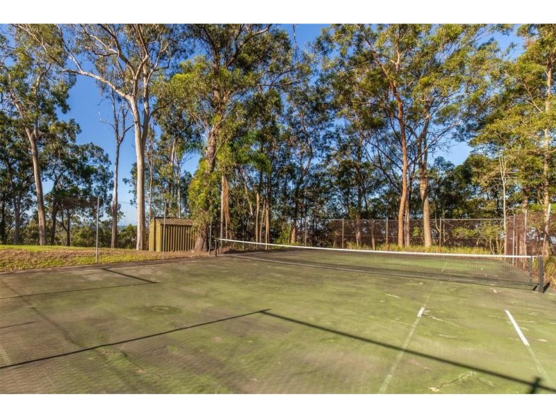 32 Simpsons Road, Currumbin Waters QLD 4223