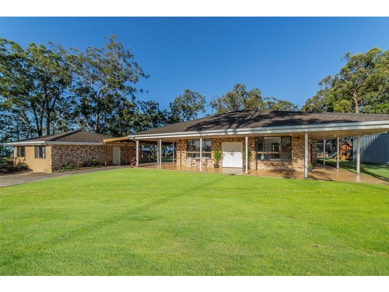 32 Simpsons Road, Currumbin Waters QLD 4223