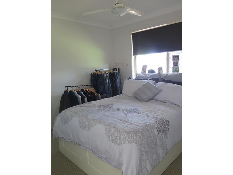 39 Harrier Drive, Burleigh Waters QLD 4220