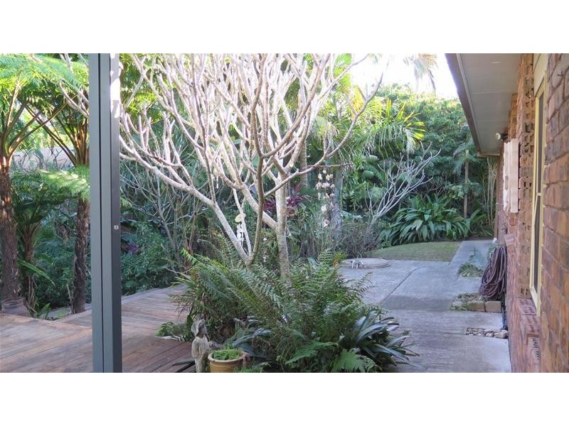 2 Jalinda Court, Currumbin Valley QLD 4223