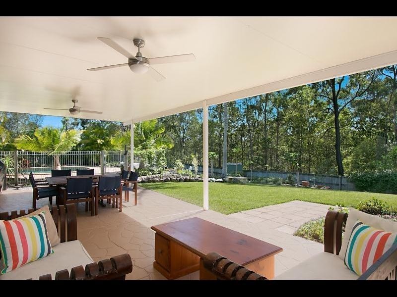 11 Forest Court, Elanora QLD 4221