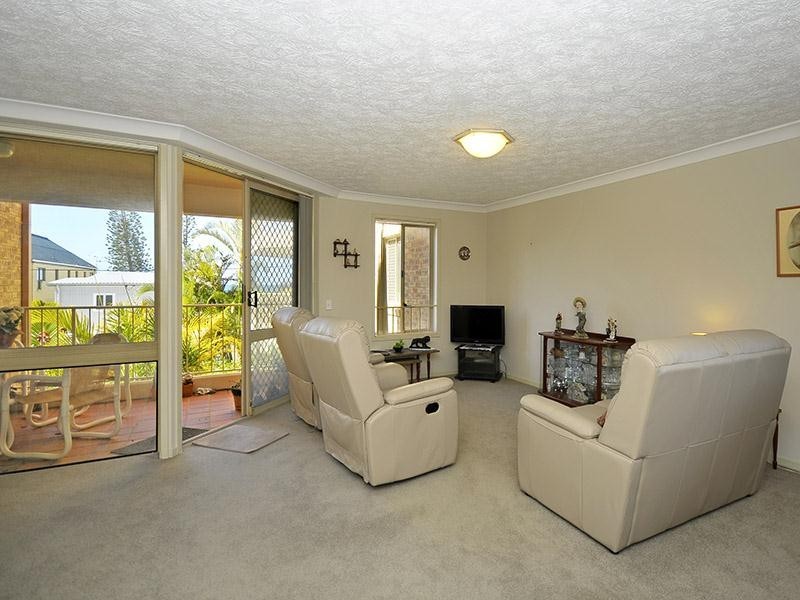 9/1251 Gold Coast Highway, Palm Beach QLD 4221