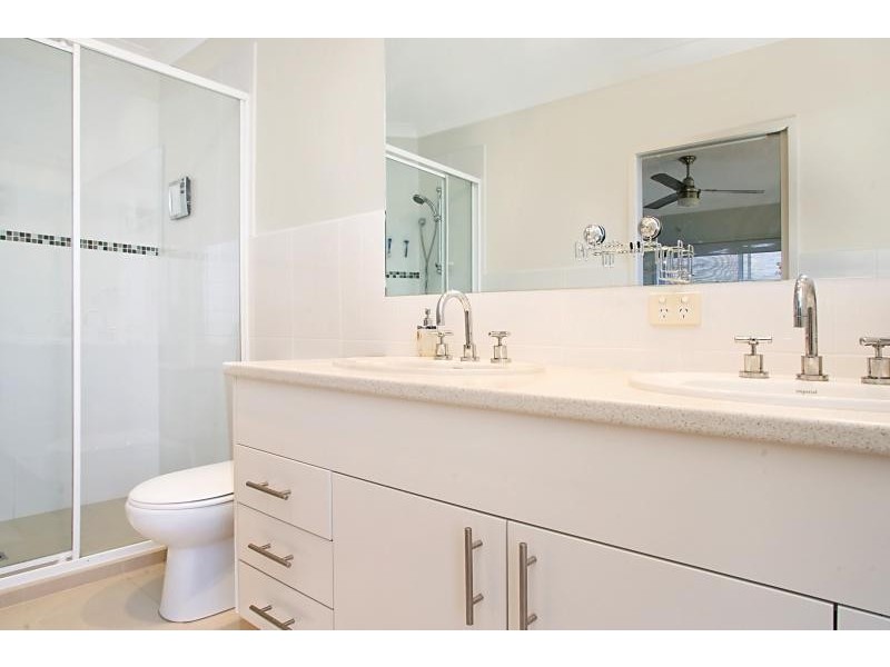 2/83 Tahiti Avenue, Palm Beach QLD 4221