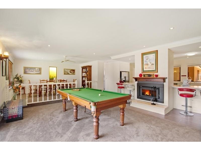 10 Kauri Court, Palm Beach QLD 4221