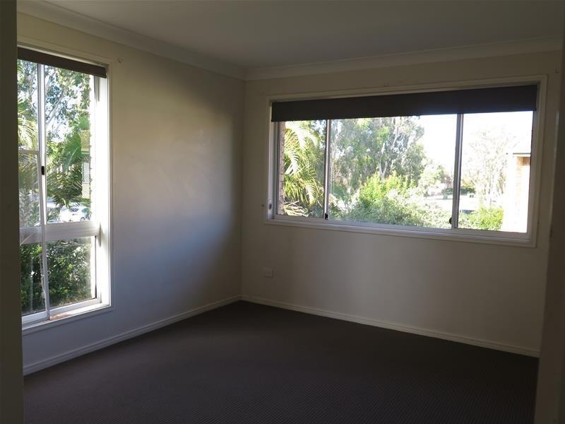 8/1 Lowood Court, Varsity Lakes QLD 4227