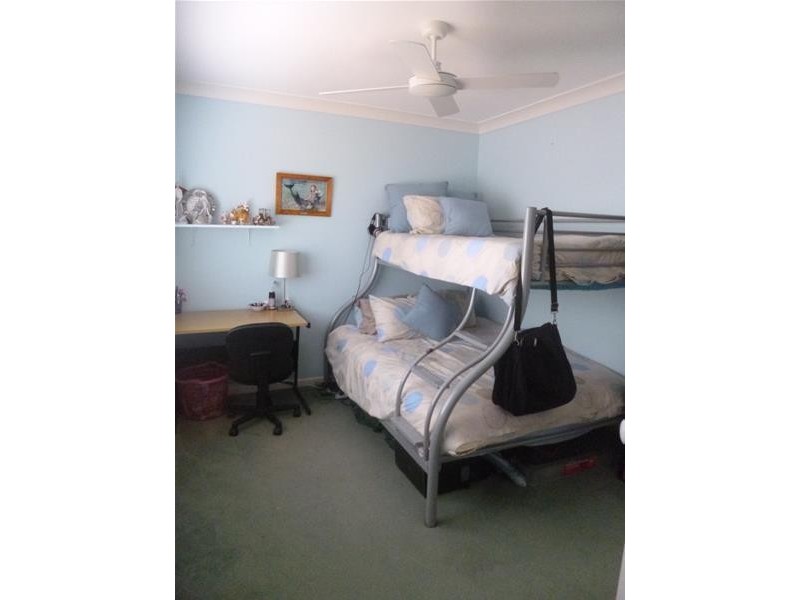 2/10 Cupania Place, Elanora QLD 4221