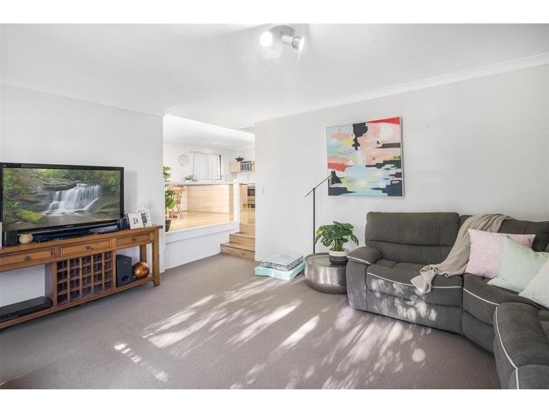 2/10 Daisy Street, Elanora QLD 4221