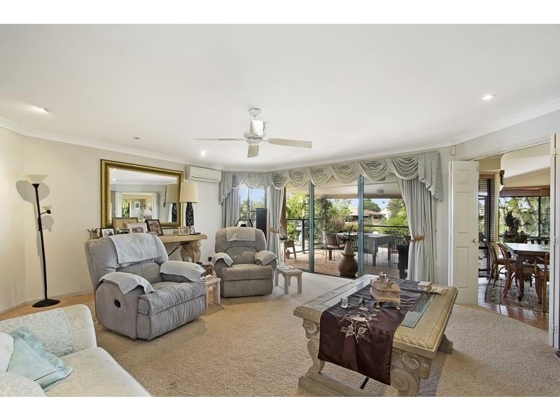 19 Chauvel Court, Currumbin Waters QLD 4223