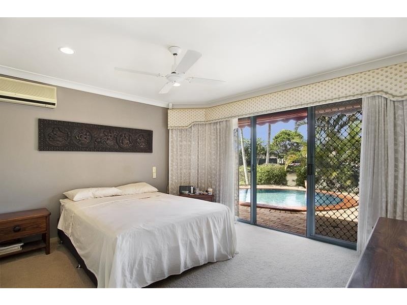 19 Chauvel Court, Currumbin Waters QLD 4223