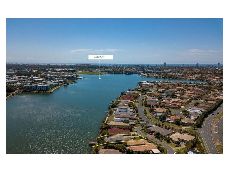 5 Cornell Court, Varsity Lakes QLD 4227