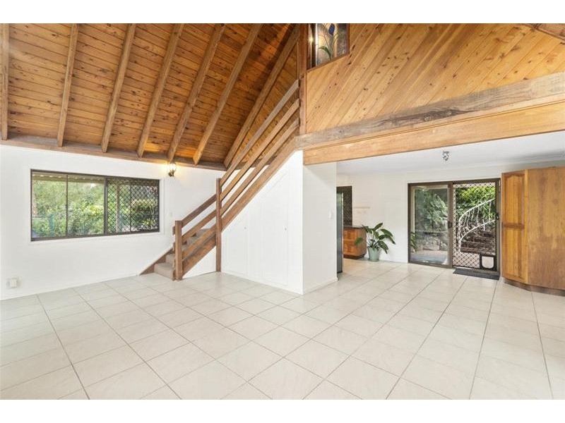 28 Wirildar Drive, Elanora QLD 4221