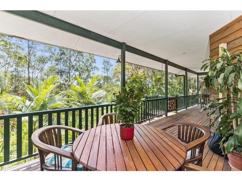 9 Gough Place, Currumbin Waters QLD 4223