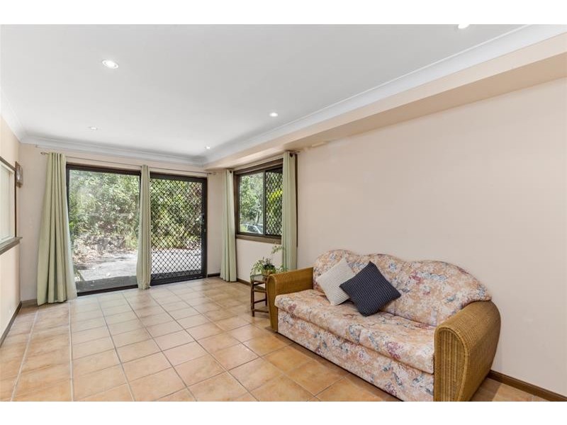 9 Gough Place, Currumbin Waters QLD 4223