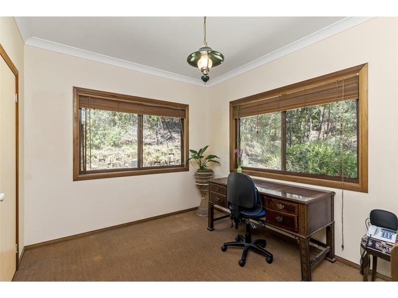 9 Gough Place, Currumbin Waters QLD 4223